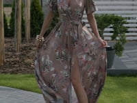 BELLA Maxi Floral Dress